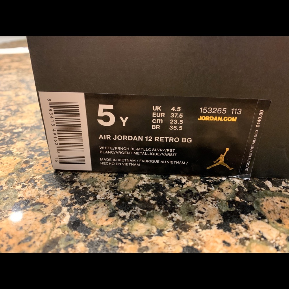 Jordan Retro 12 - Picture 2 of 7